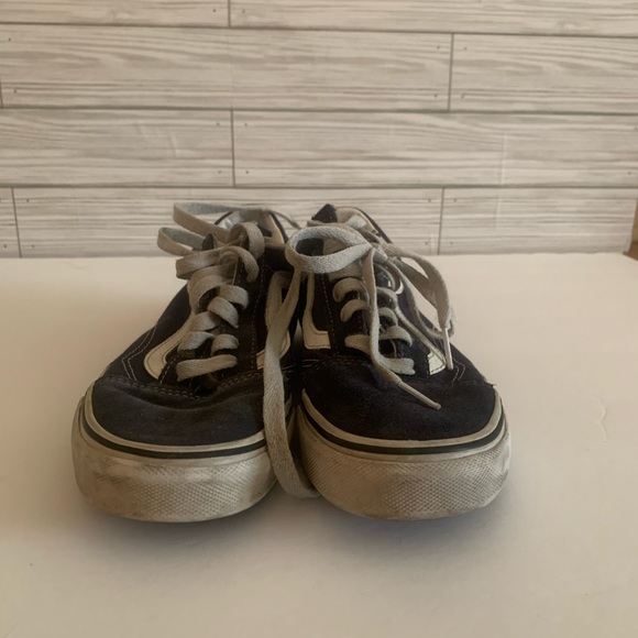 Boys Converse Size 3 - Picture 6 of 6
